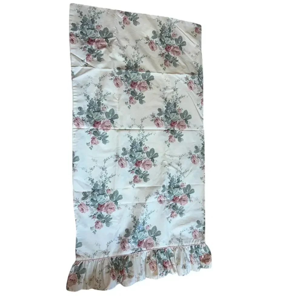 2 Vintage Dorma Croscill Rose Floral Ruffle king Shams / pillowcases